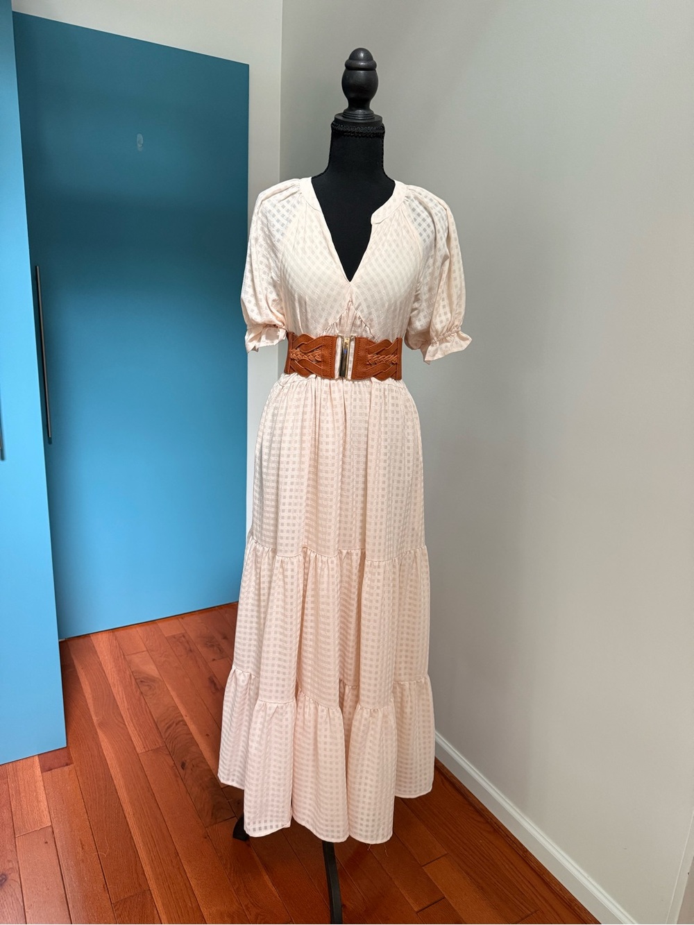 Light Cream/Blush Tiered Maxi Dress with Puff Sleeves